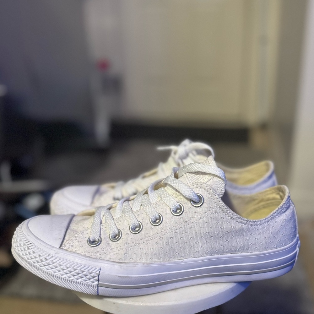 Converse Chuck Taylor’s